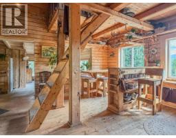 17 Canyon Road, Haines Junction, YT Y0B1L0 Photo 18
