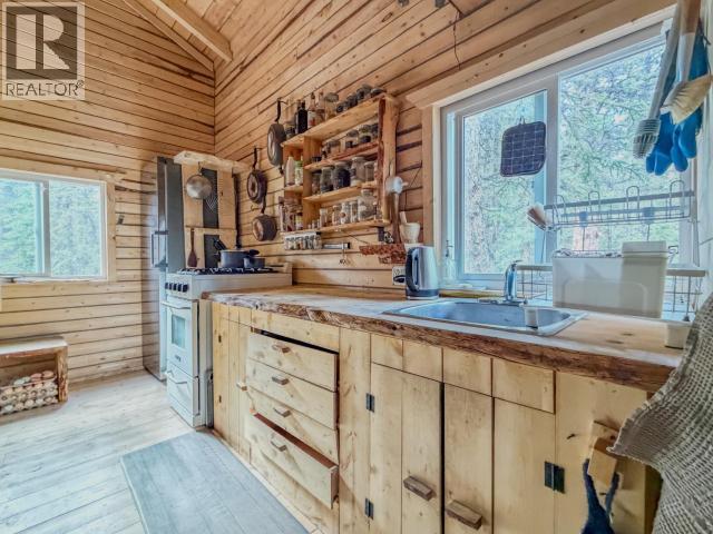 17 CANYON ROAD - 46