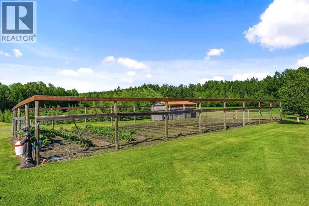 13, 124026 Township Road 591 Road - 40