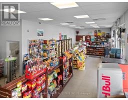 6199 Steeles Avenue W, Toronto, ON M9L2V1 Photo 11