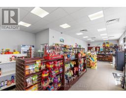 6199 Steeles Avenue W, Toronto, ON M9L2V1 Photo 12