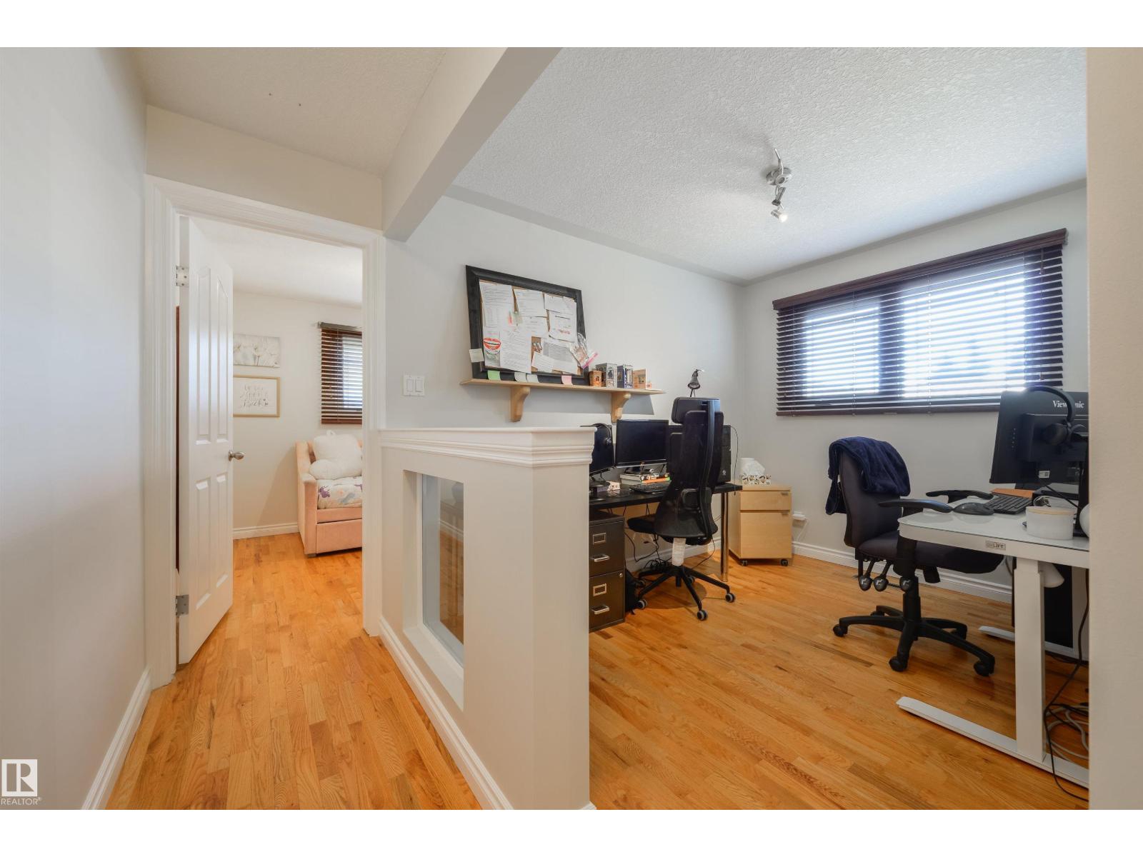8917 162 ST NW — photo 24