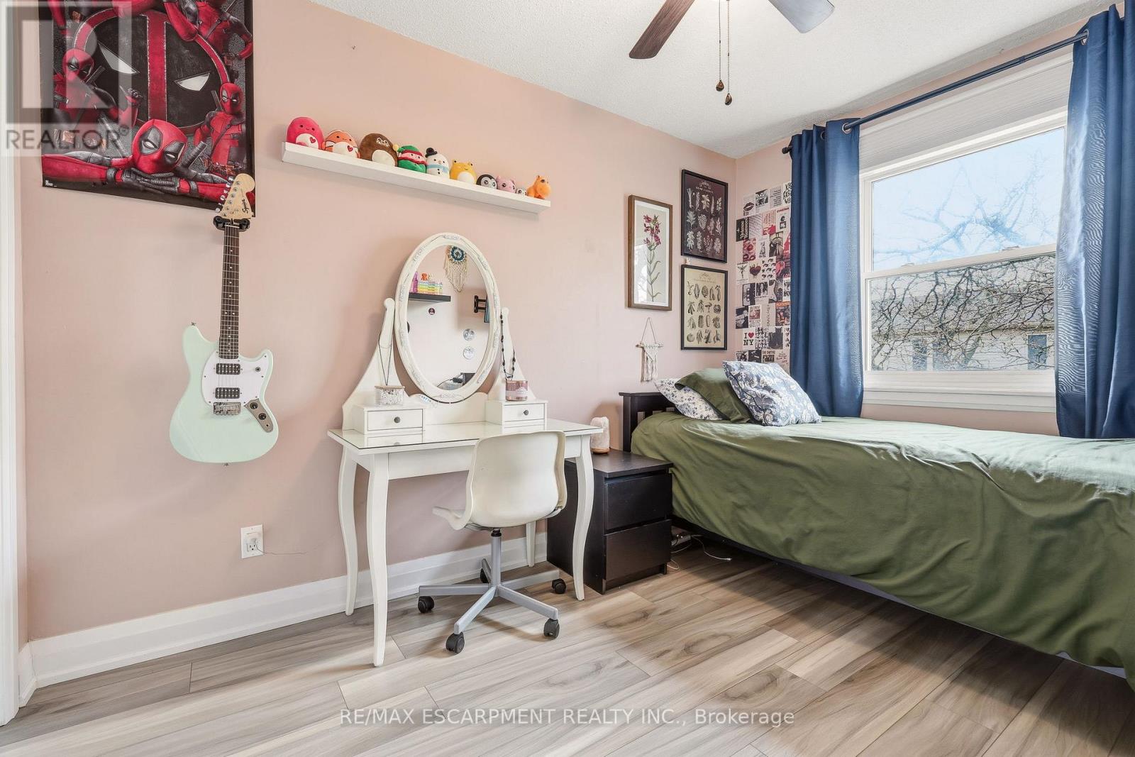 #12 130 LIVINGSTON AVENUE - 36