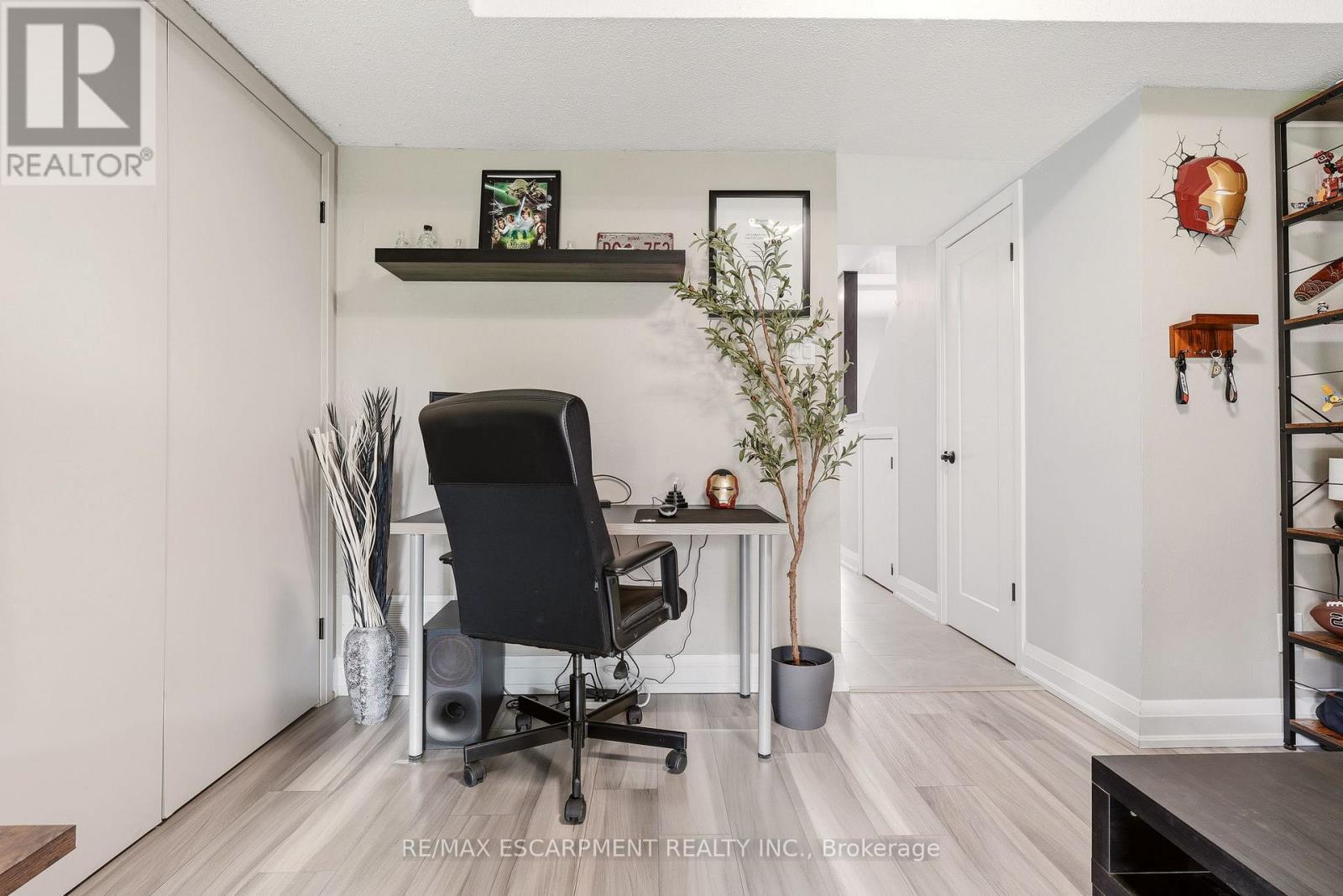 #12 130 LIVINGSTON AVENUE - 8