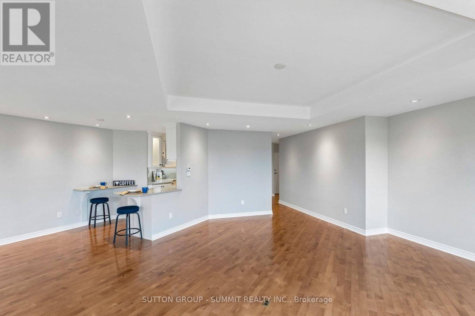 #1102 19 KING STREET - 11