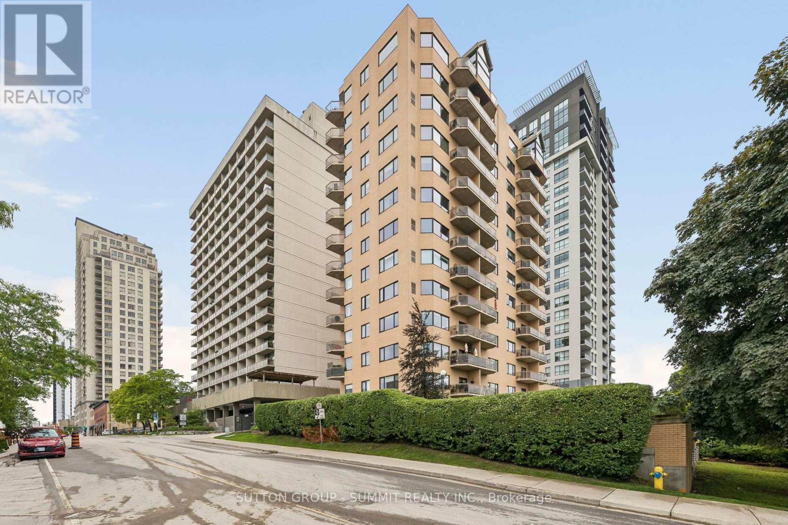 #1102 19 KING STREET - 2