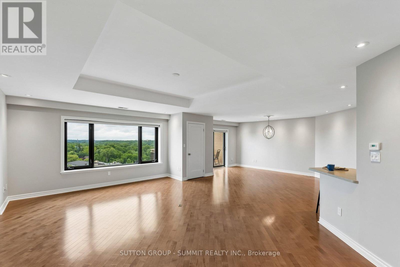 #1102 19 KING STREET - 8