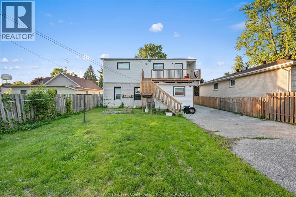 143 WELLINGTON STREET - 8