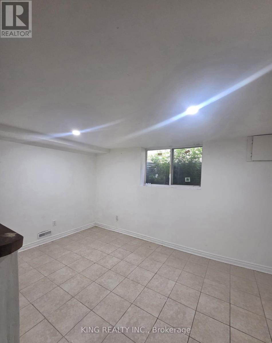 24 BOULLEE STREET - 11