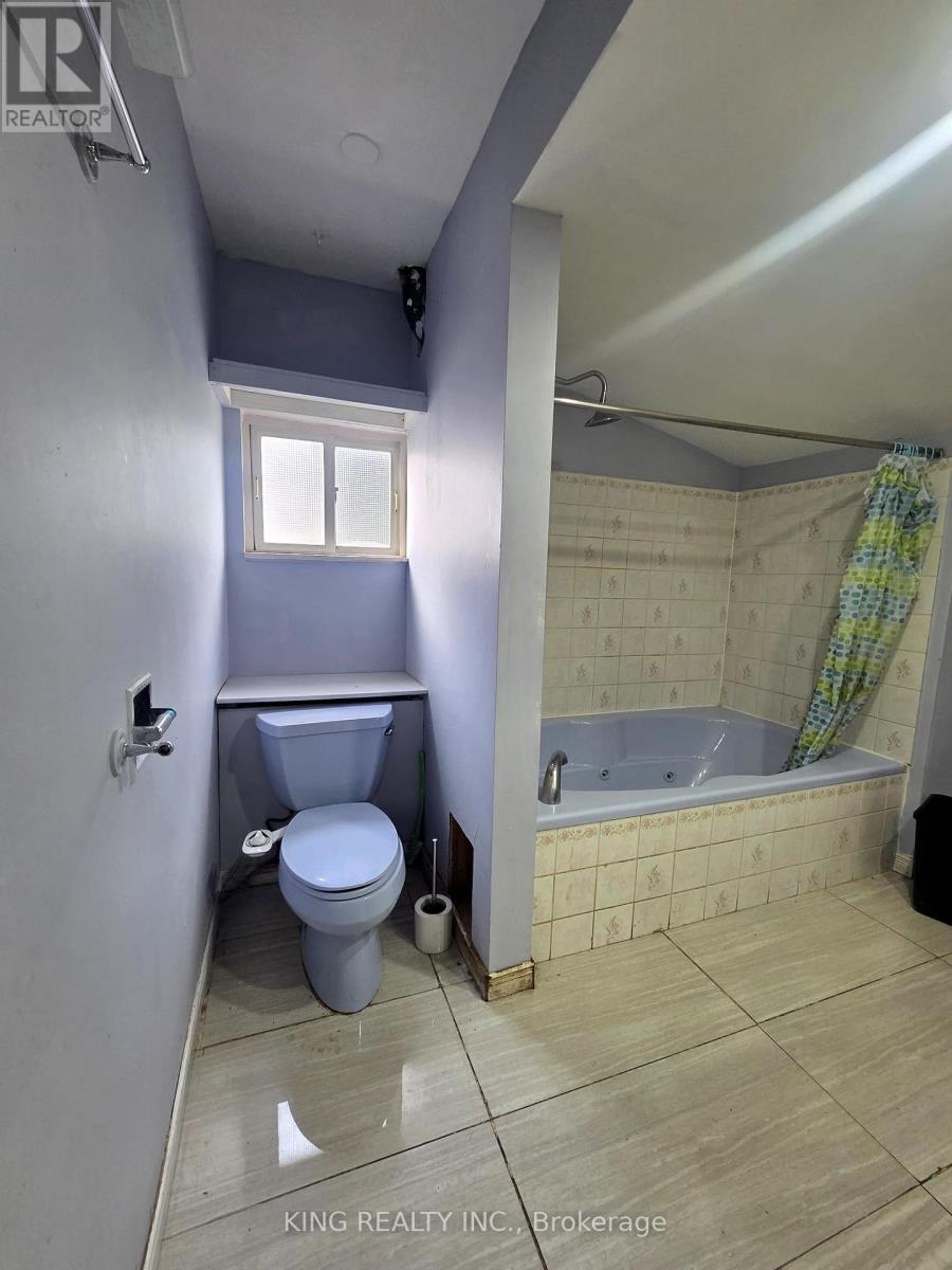 24 BOULLEE STREET - 17