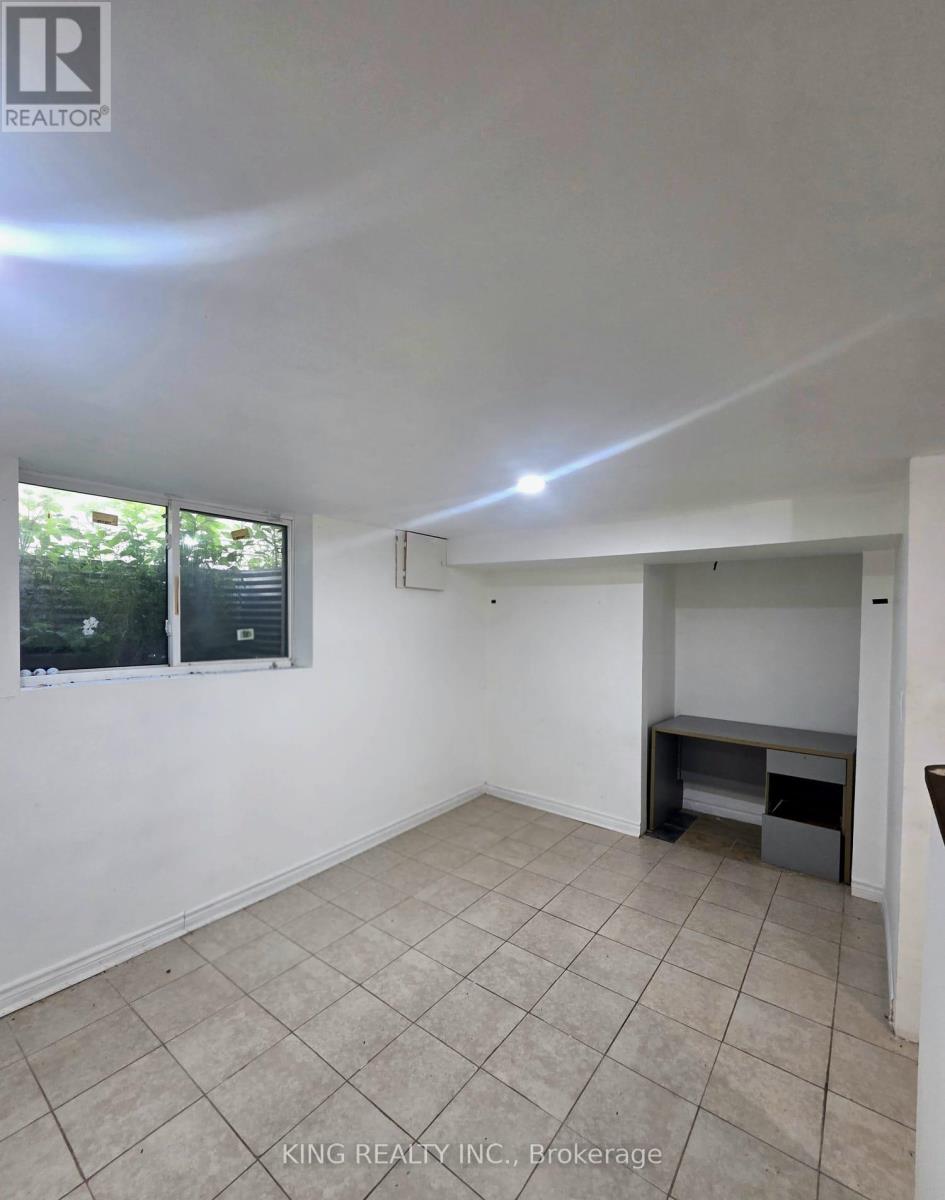 24 BOULLEE STREET - 10