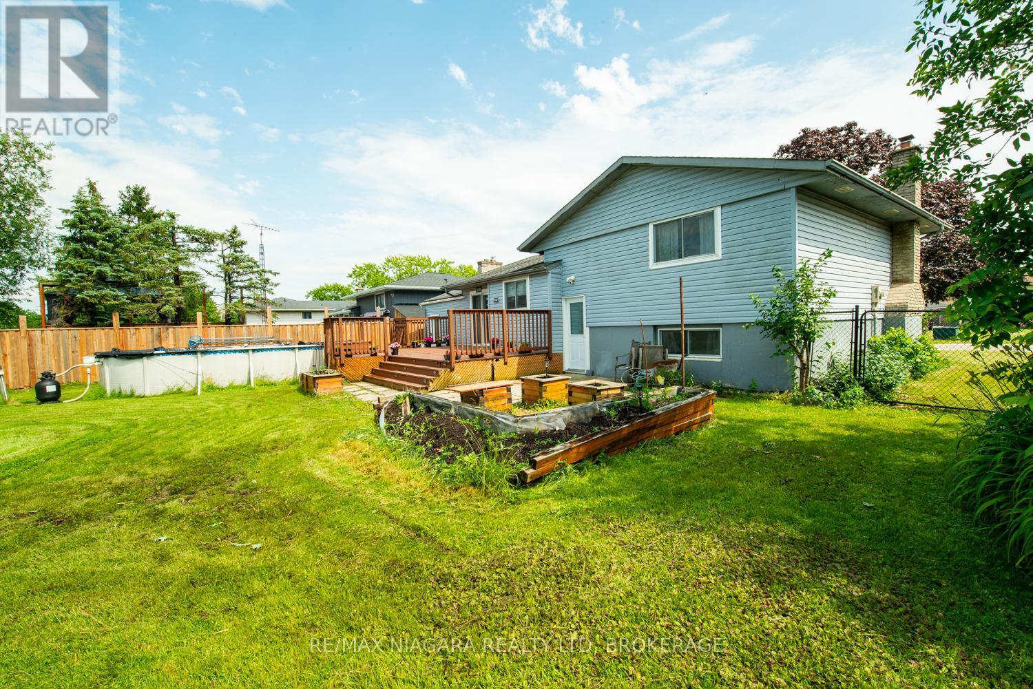 47 ELMVALE CRESCENT - 22