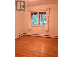 10 Millgate Crescent, Toronto, ON M2K1L6 Photo 12