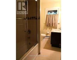 Bedroom 2 - 10 Millgate Crescent, Toronto, ON M2K1L6 Photo 7