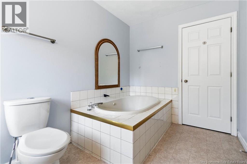 139 Whitepine - Image 20