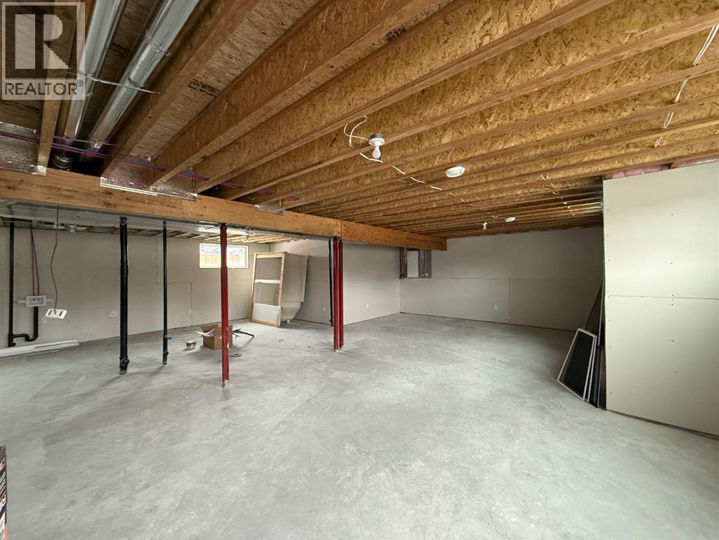 7115 37 Street - 26