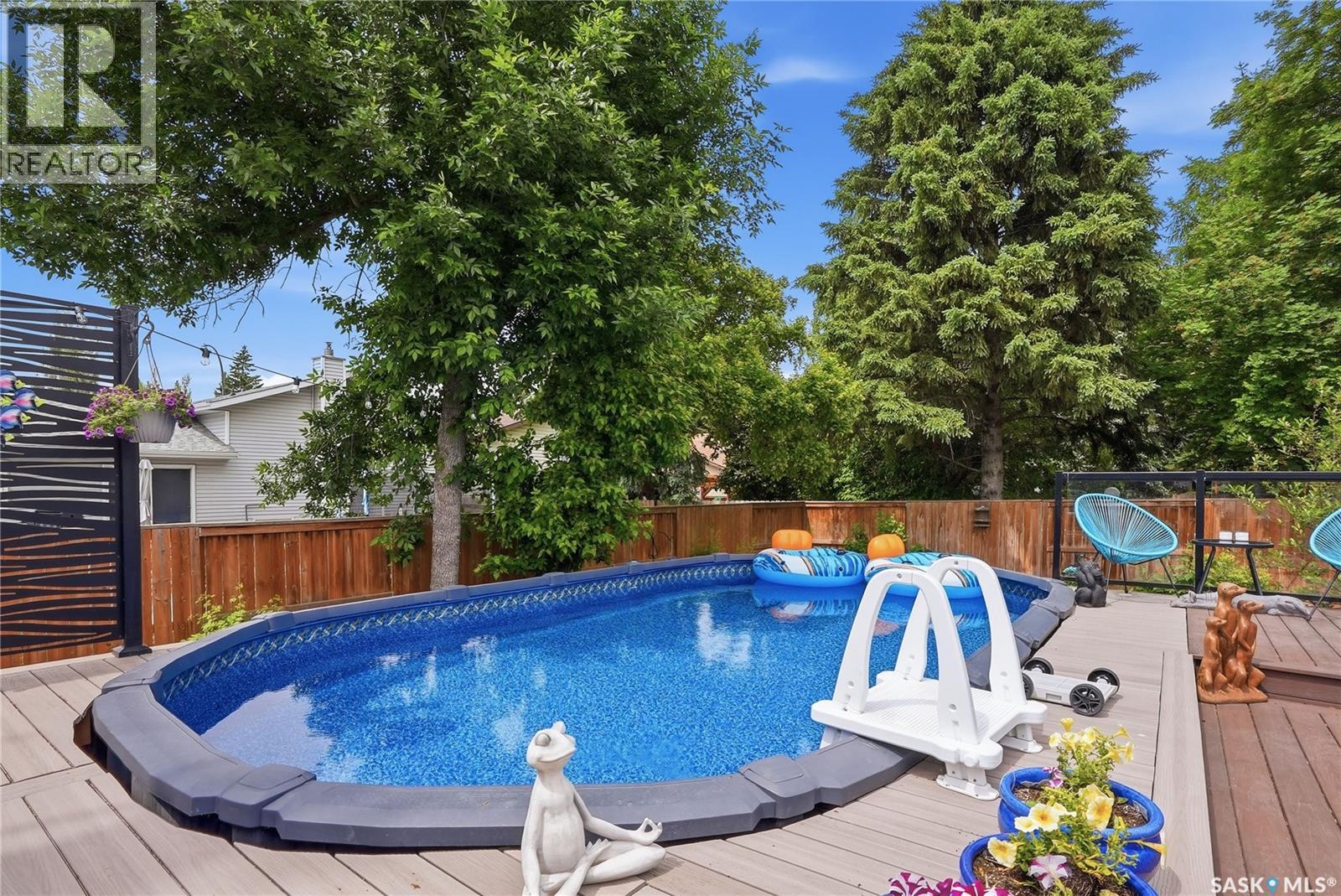 103 Mallin CRESCENT — photo 54