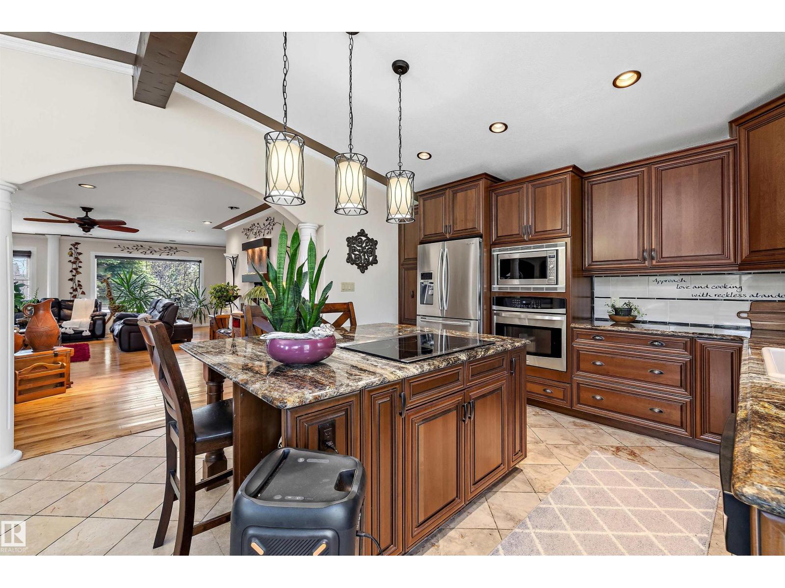 11124 110A AV NW NW - 18