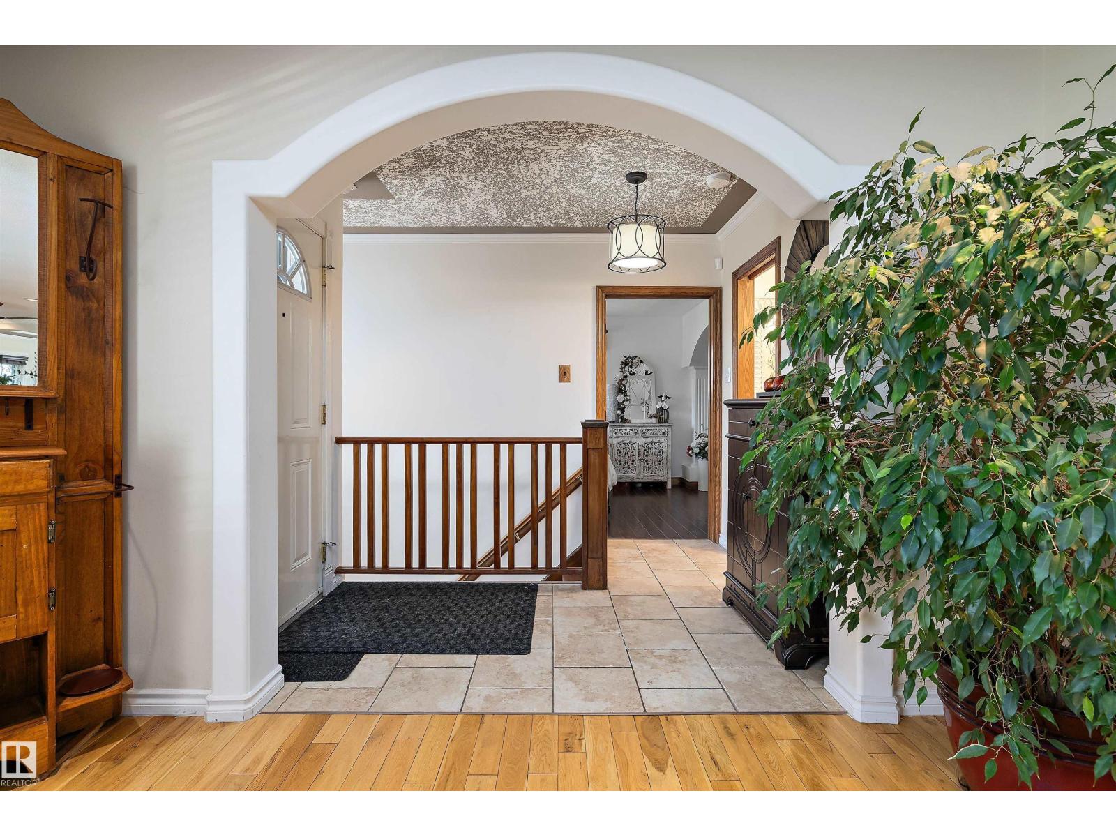 11124 110A AV NW NW - photo 2