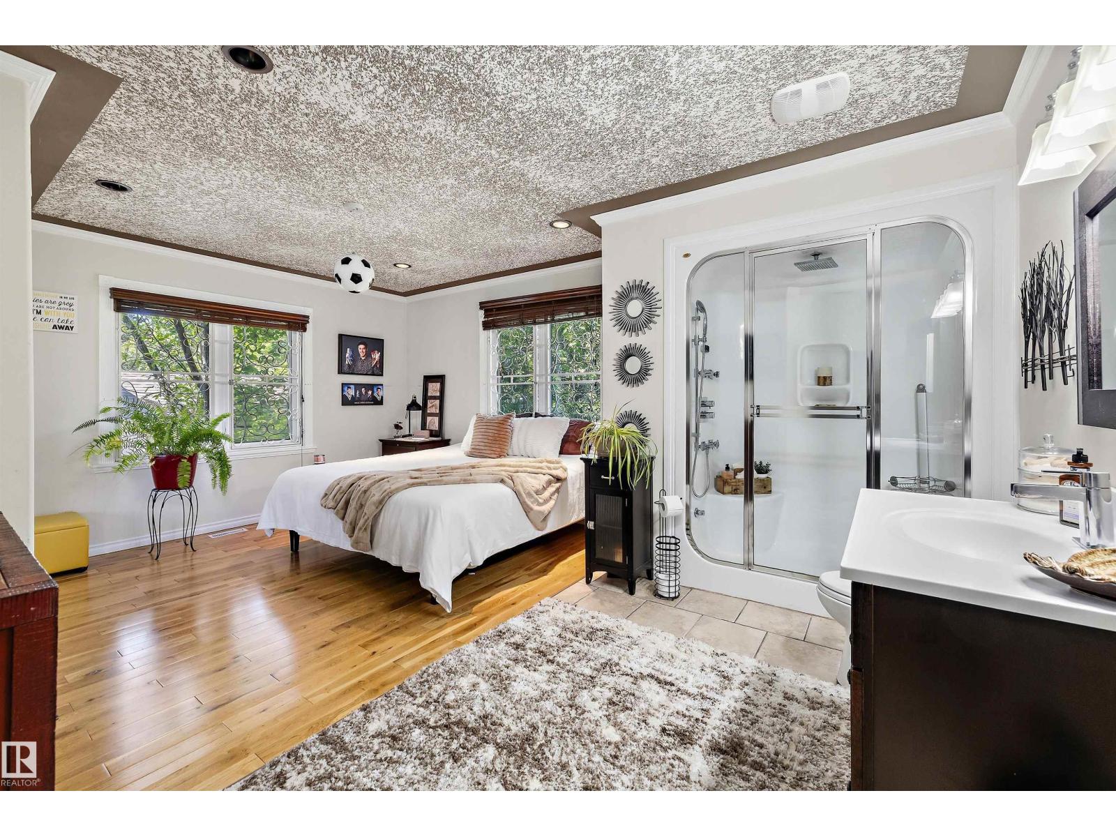 11124 110A AV NW NW - 23