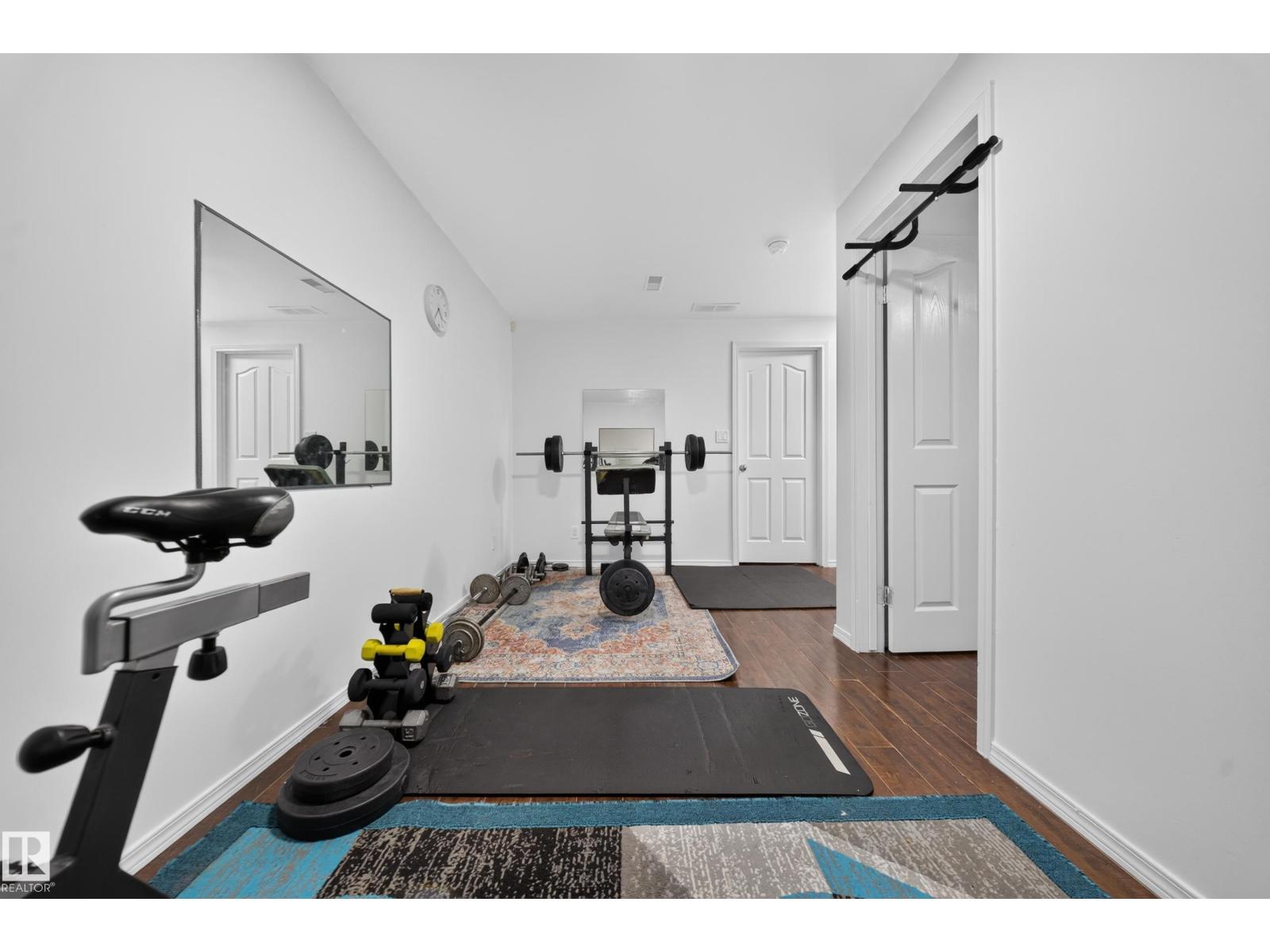 #4 4350 23 ST NW - 28