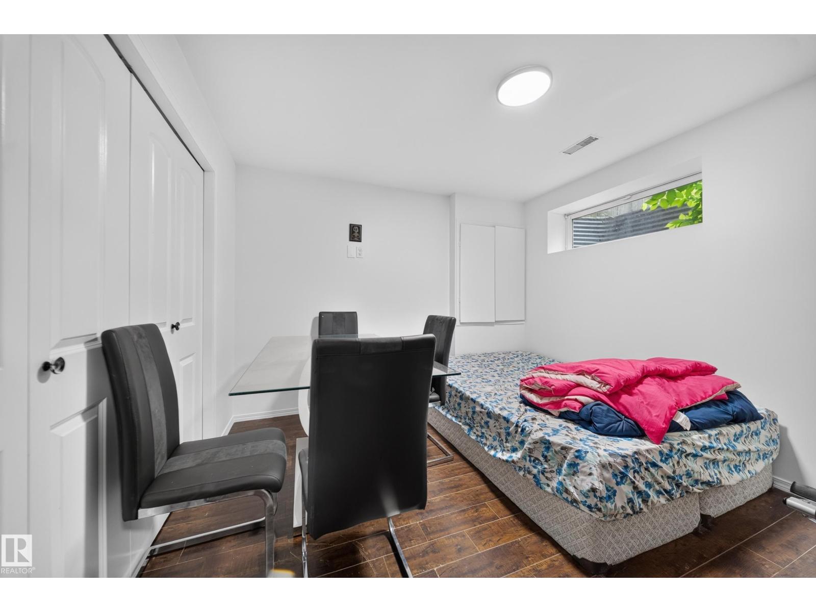 #4 4350 23 ST NW - 29