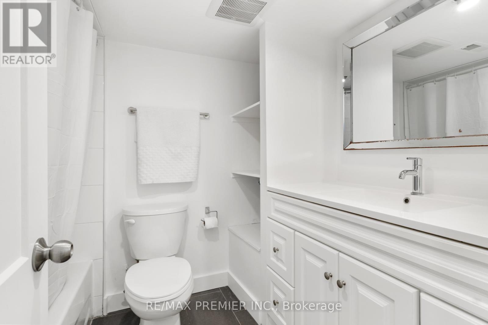 224 JOHN STREET - 26