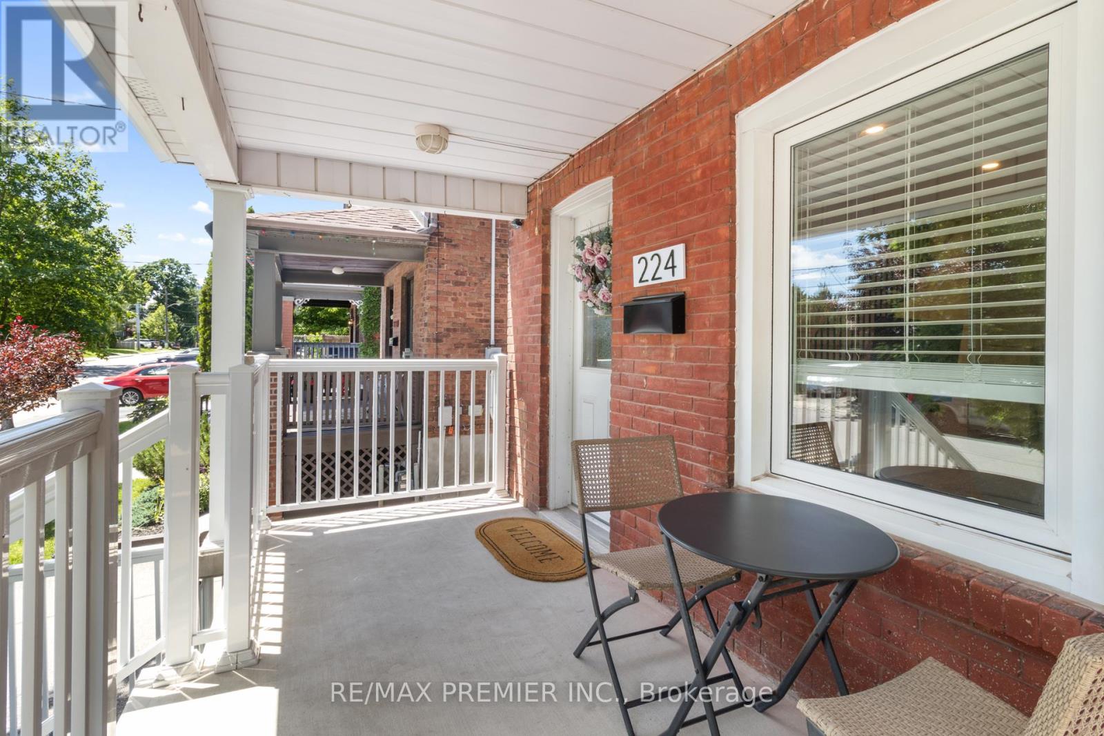 224 JOHN STREET - 3