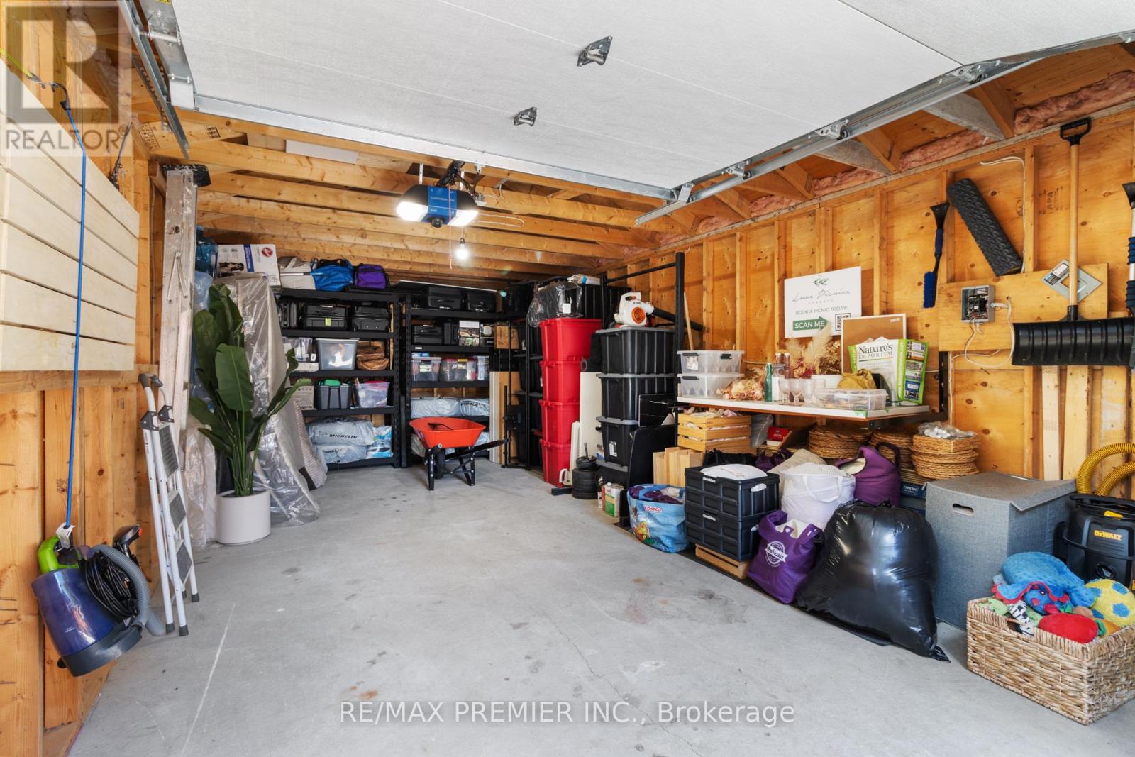 224 JOHN STREET - 40