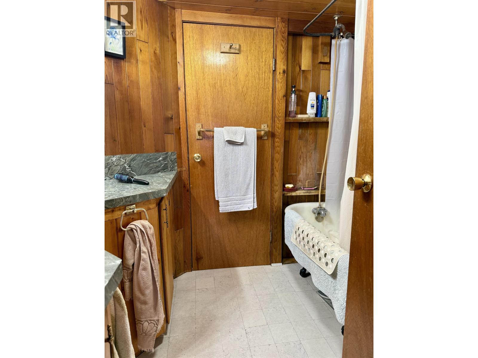 1042 DEAN RIVER PLACE - 28
