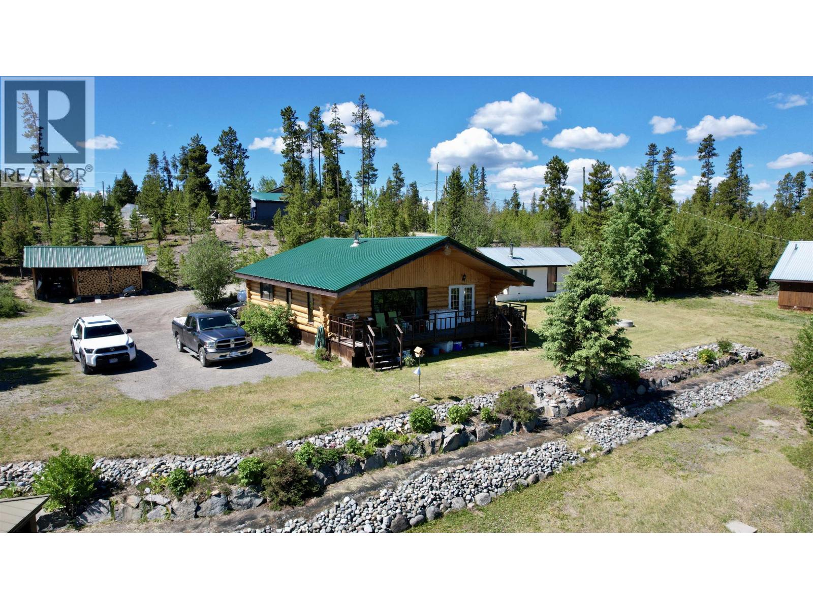 1042 DEAN RIVER PLACE, Chilcotin — photo 3