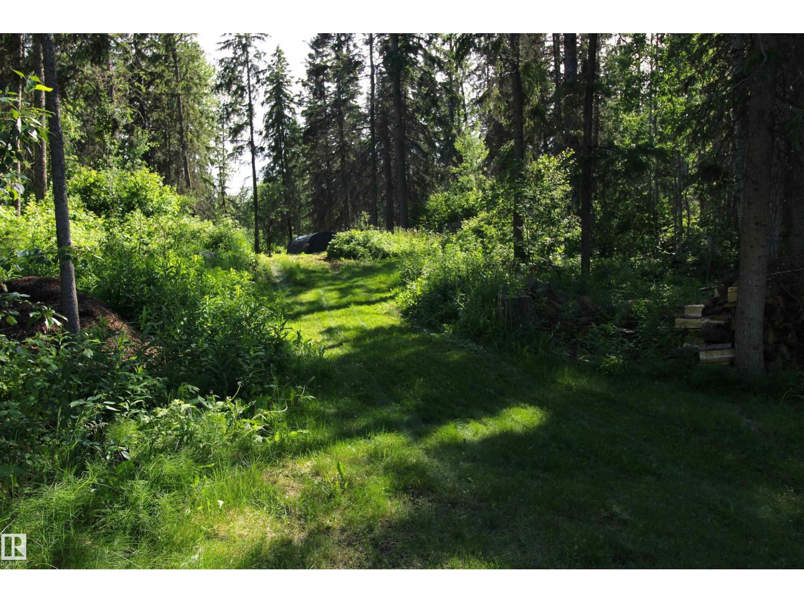 #83 4418 HWY 633 — photo 37