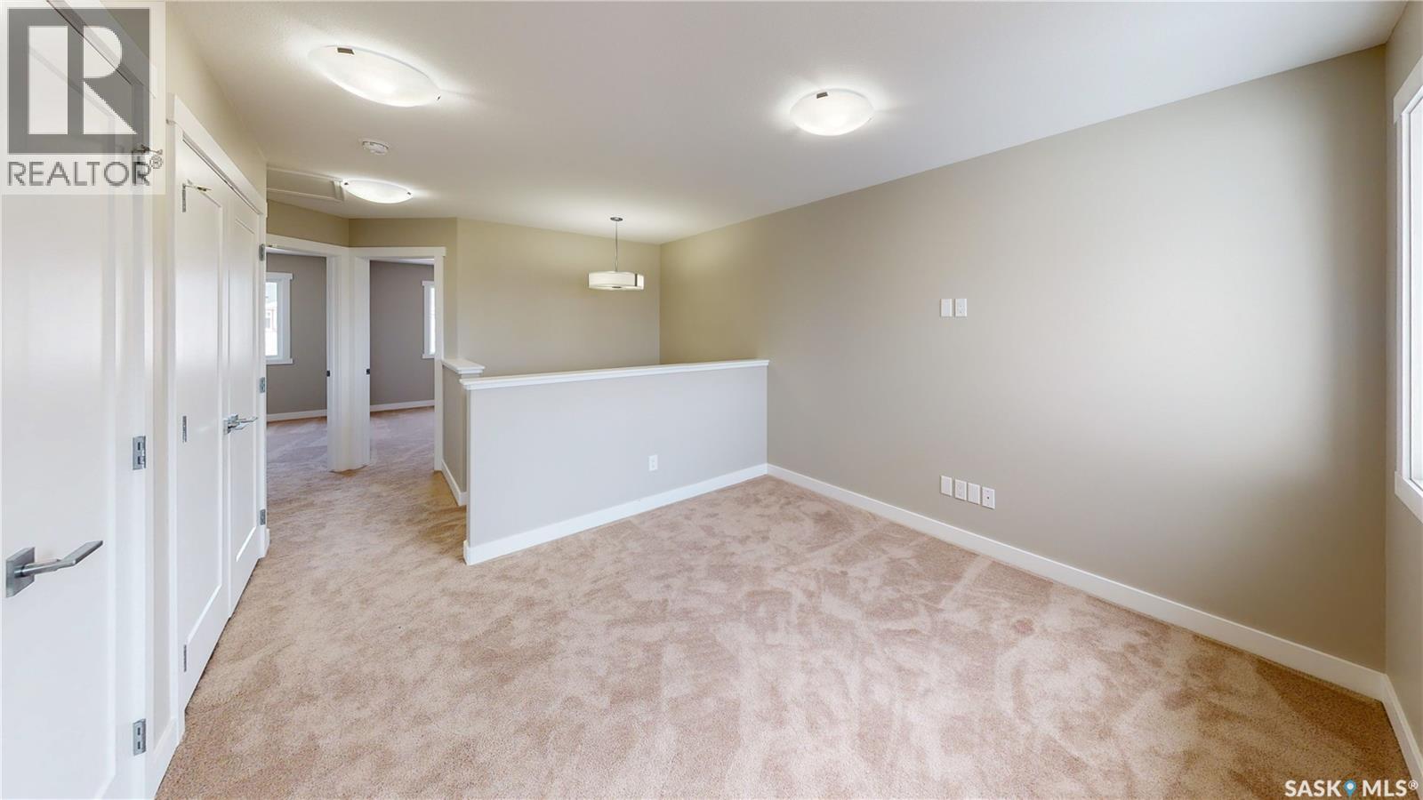 4804 Ferndale CRESCENT — photo 19