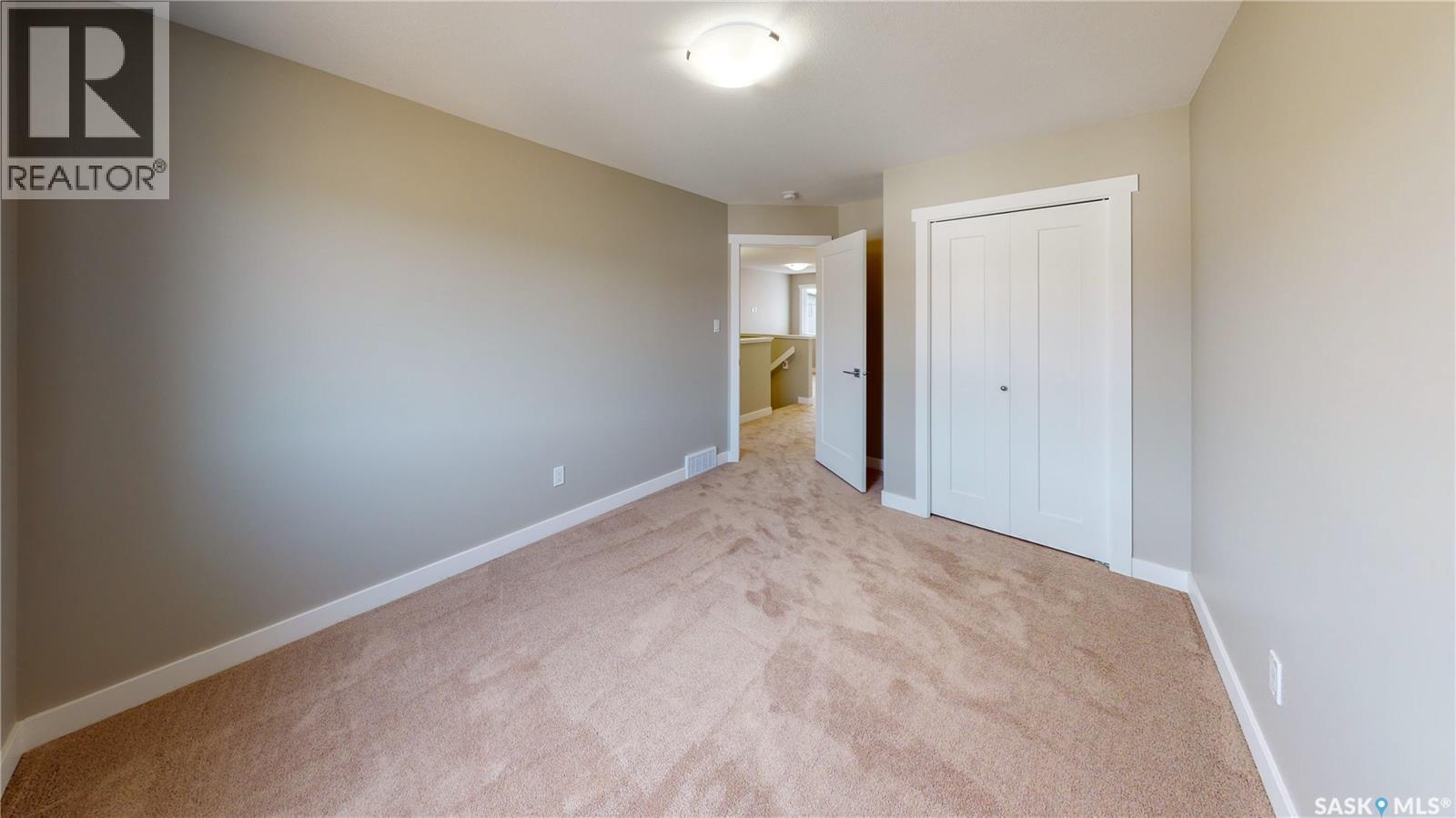 4804 Ferndale CRESCENT — photo 28