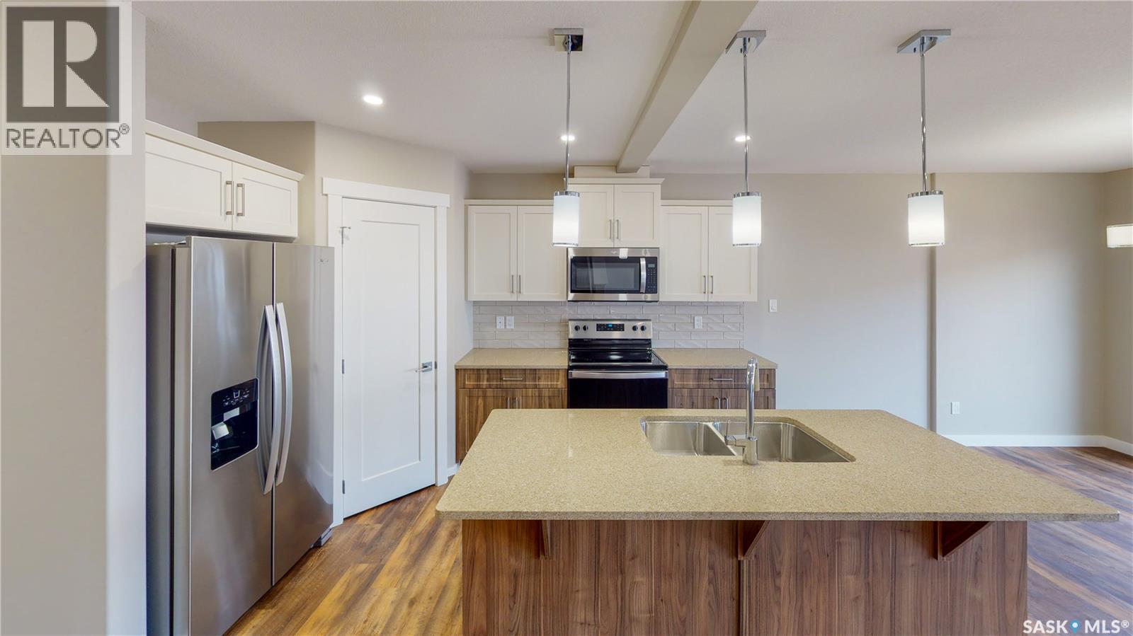 4804 Ferndale CRESCENT — photo 9