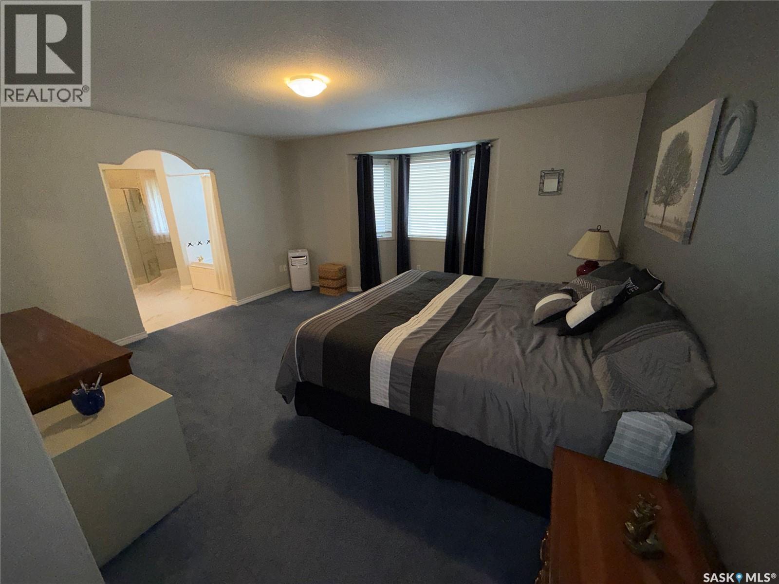 708 Adamson CRESCENT - 14