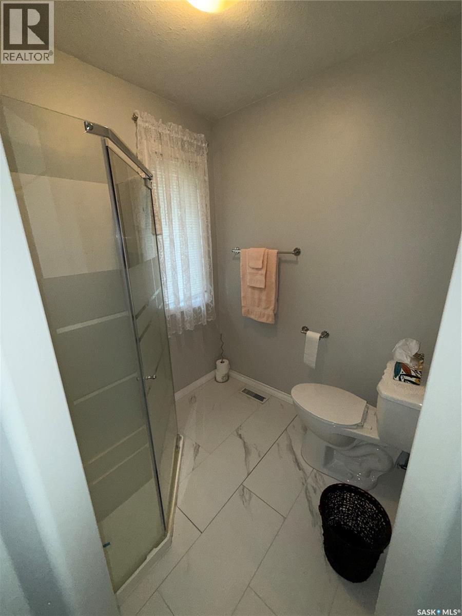 708 Adamson CRESCENT - 18