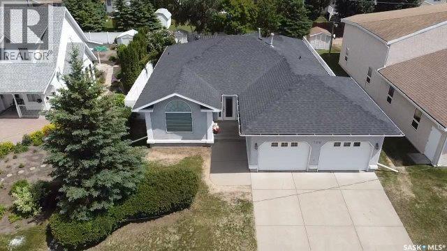 708 Adamson CRESCENT - 27