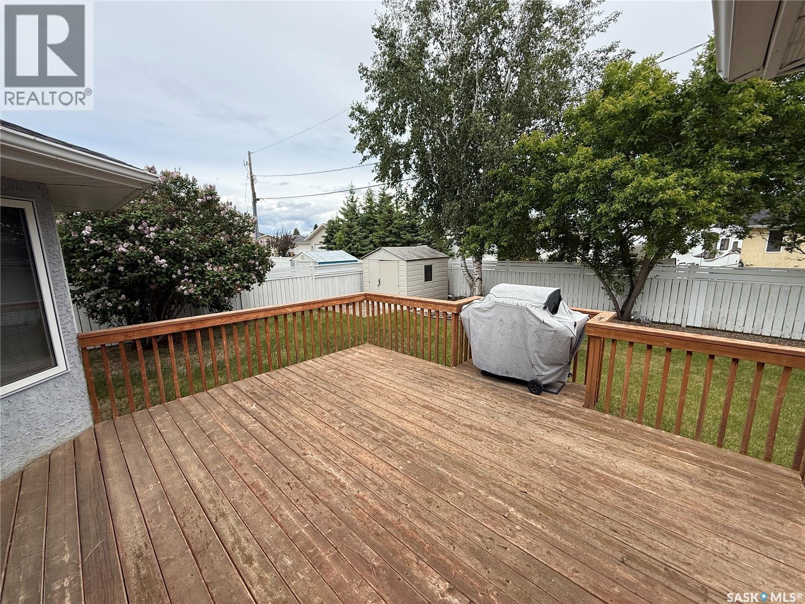 708 Adamson CRESCENT - 4