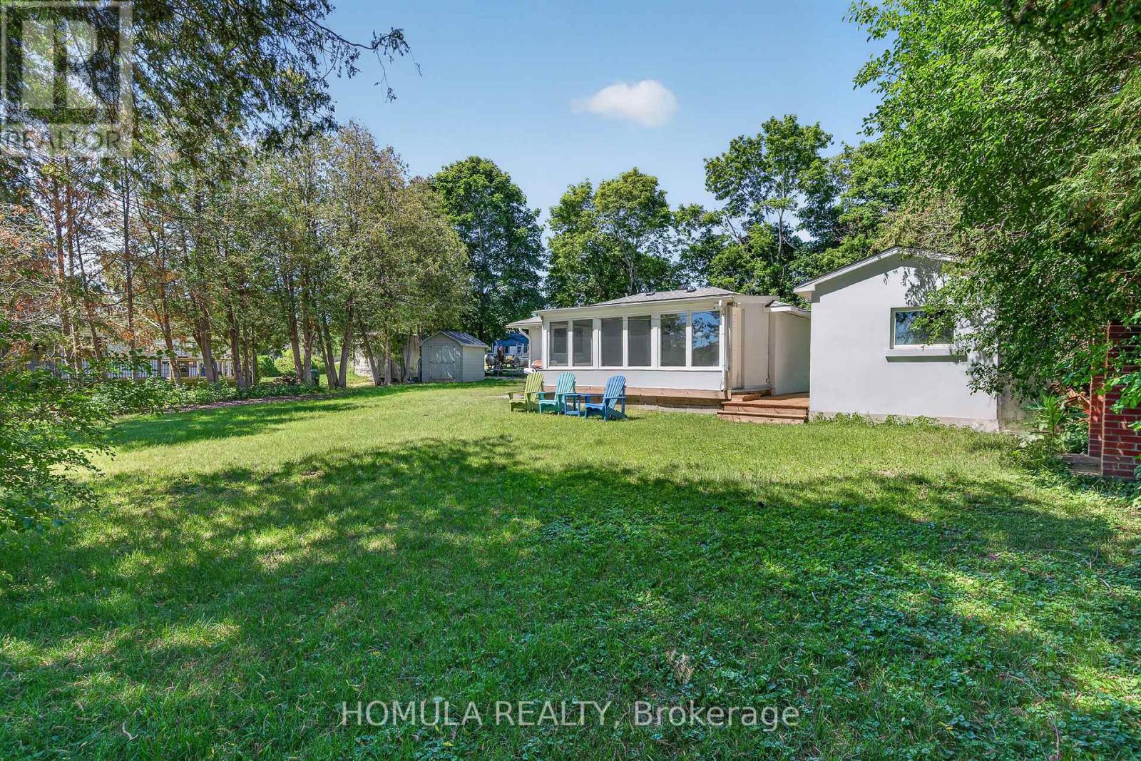 24 RIVERSIDE DRIVE - 40