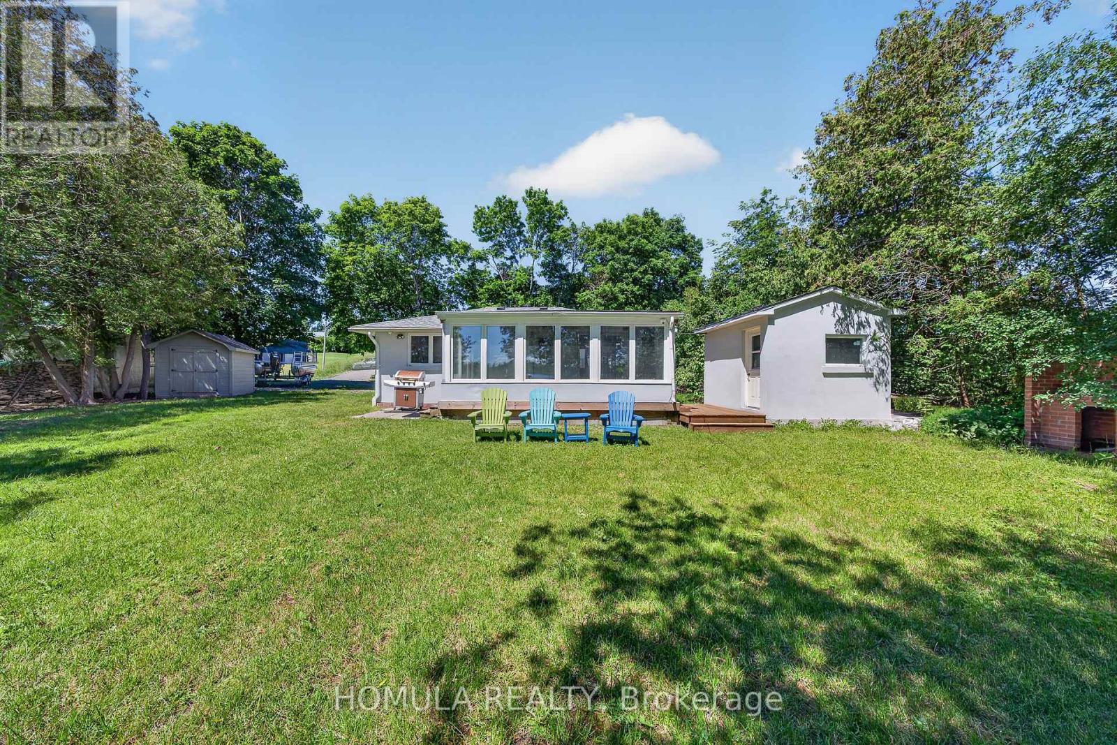 24 RIVERSIDE DRIVE - 39