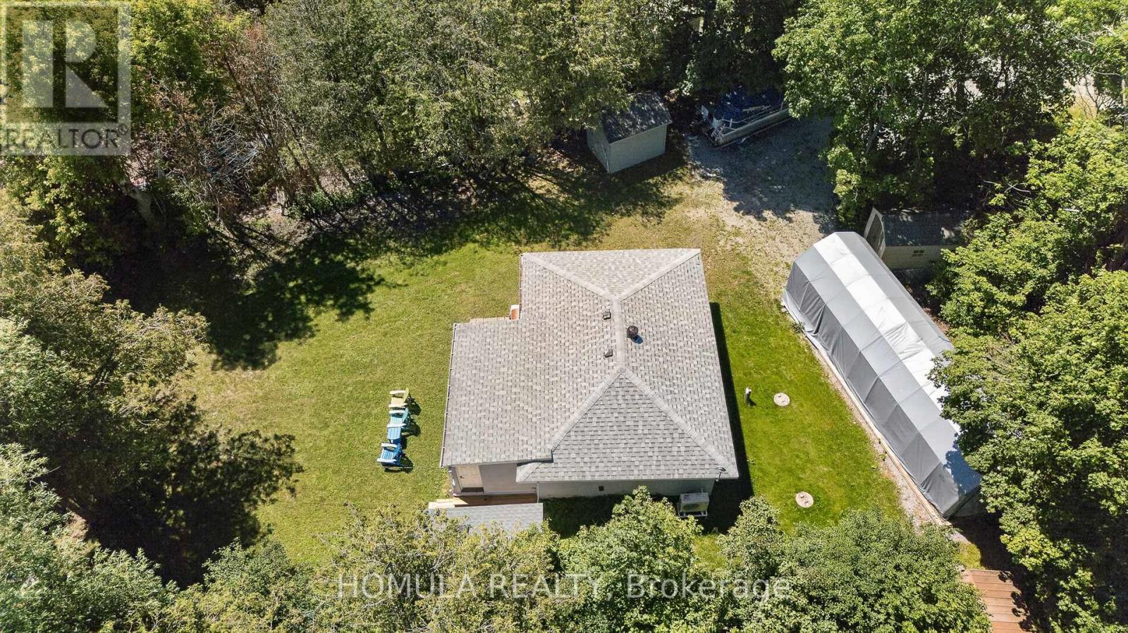 24 RIVERSIDE DRIVE - 47
