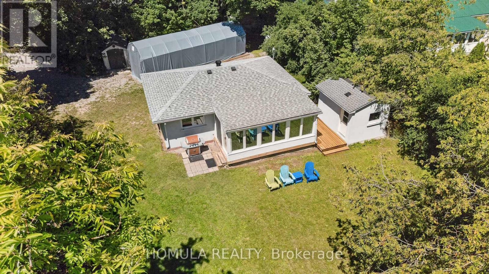 24 RIVERSIDE DRIVE - 45