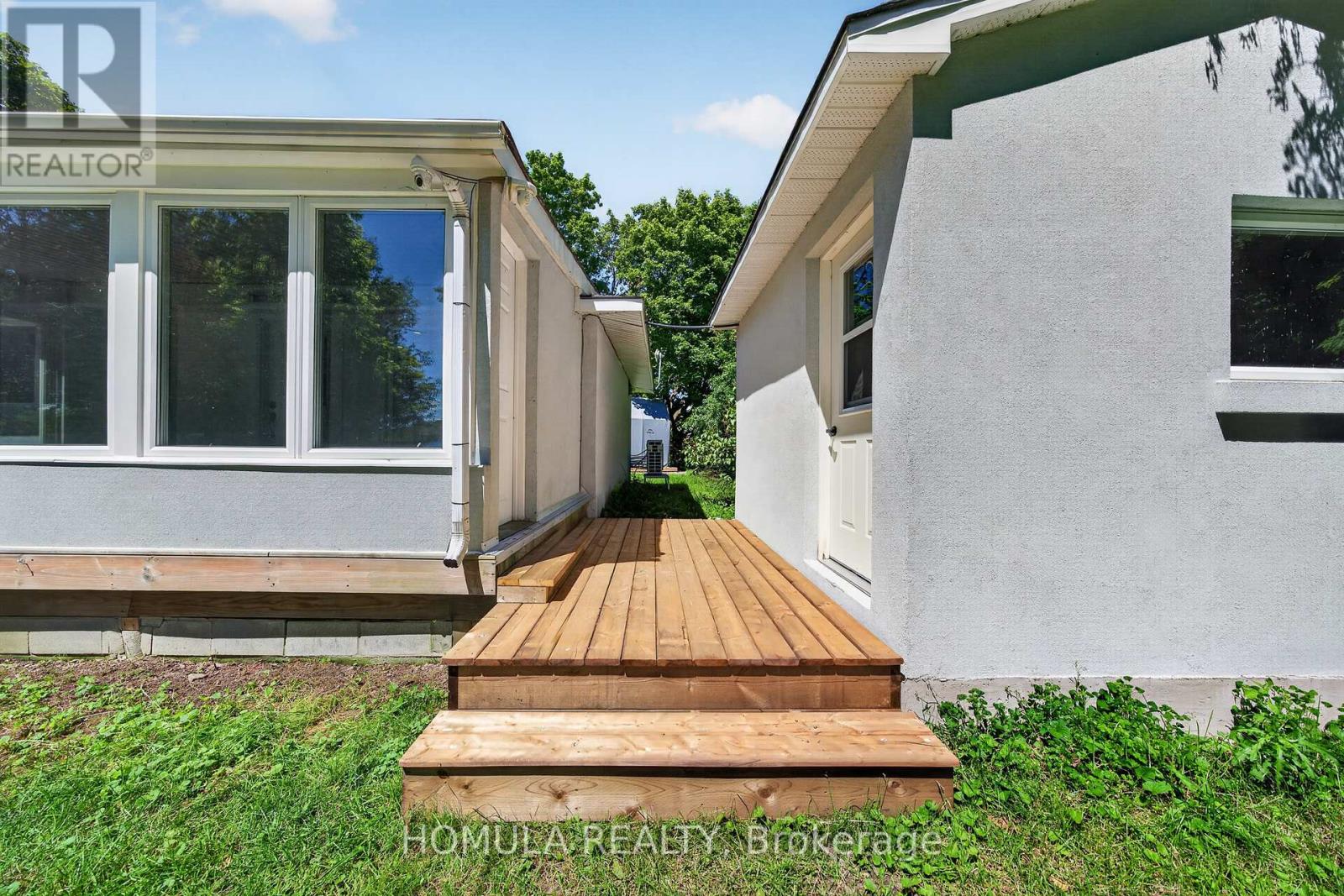 24 RIVERSIDE DRIVE - 5