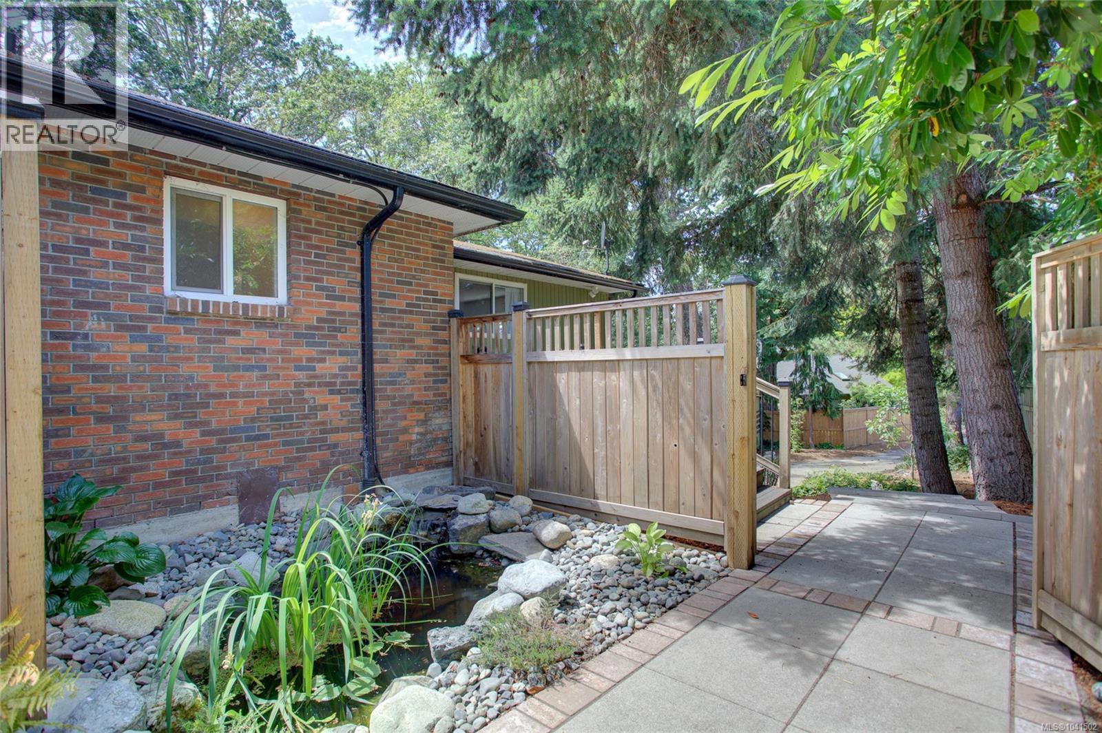 6013 Wisteria Pl - 5