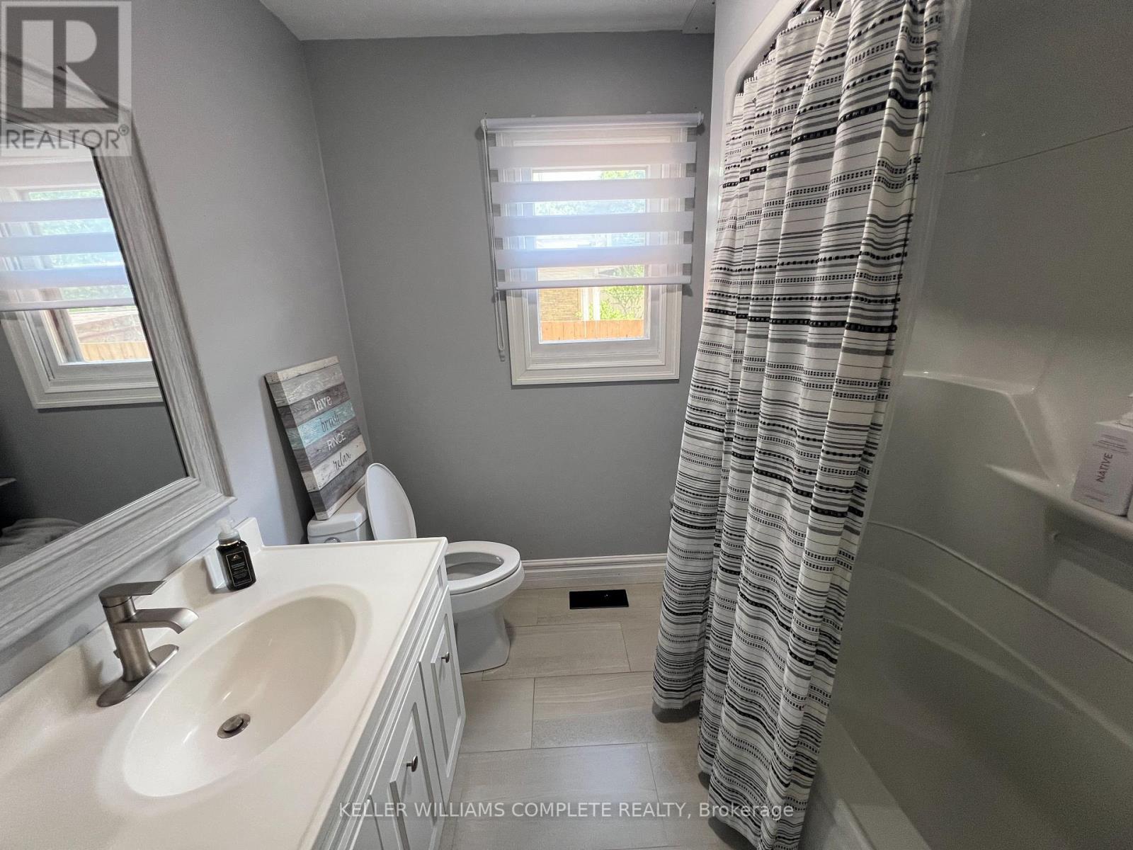 5285 STUART AVENUE - 33