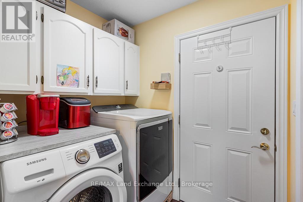 785 WOODLAND DRIVE - 19