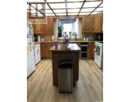 Storage - 304 1st Avenue Ne, Preeceville, SK S0A3B0 Photo 17
