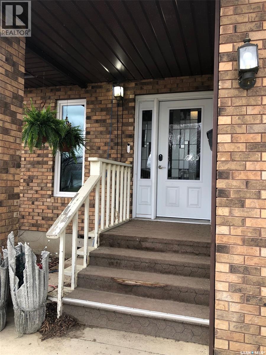 304 1st AVENUE NE - 11