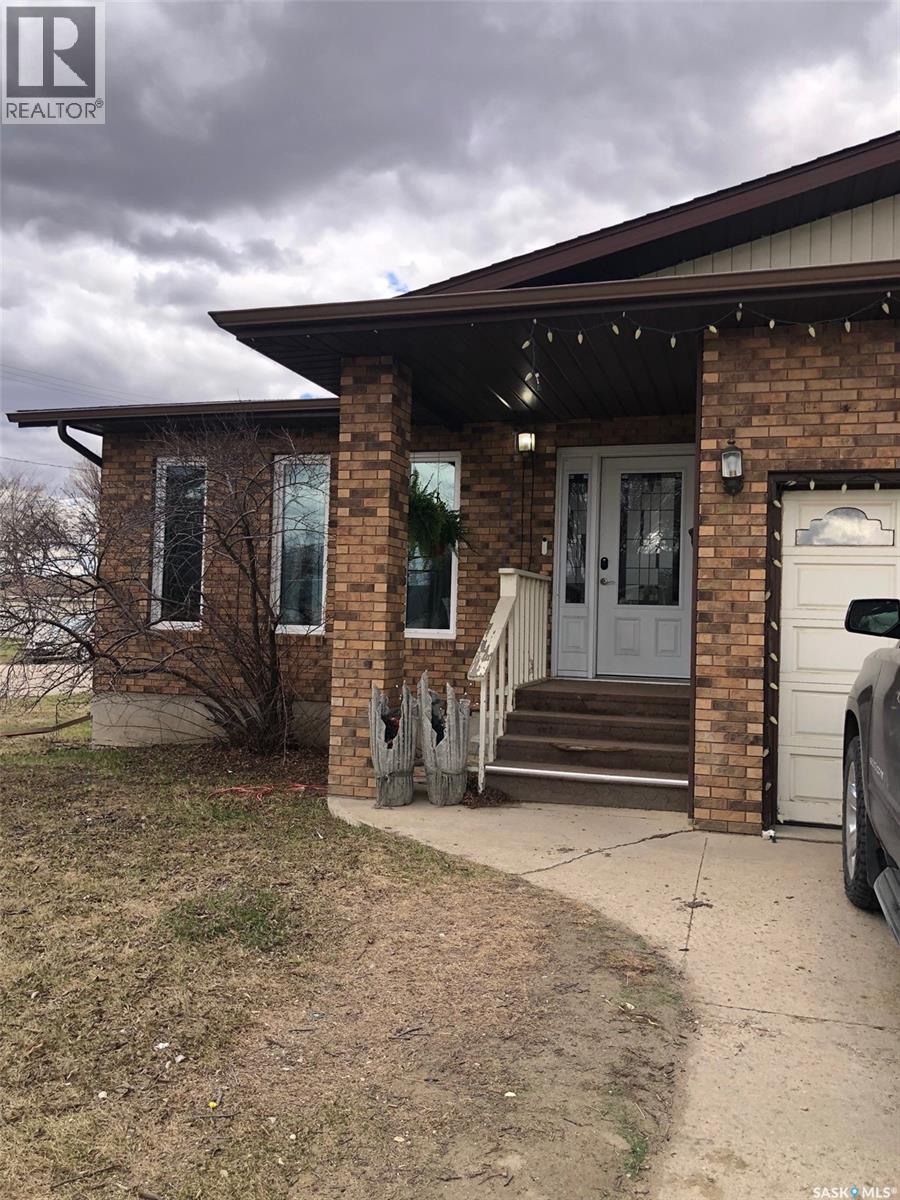 304 1st AVENUE NE - 10